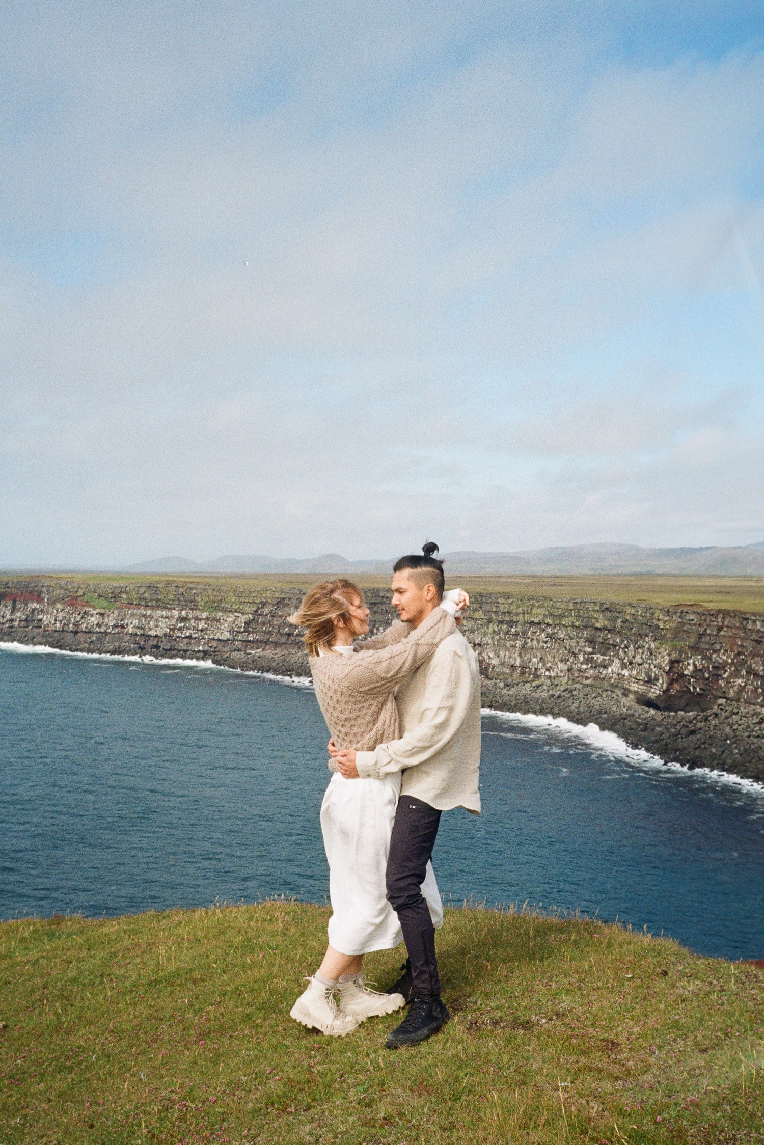 Cliffside Iceland Engagement